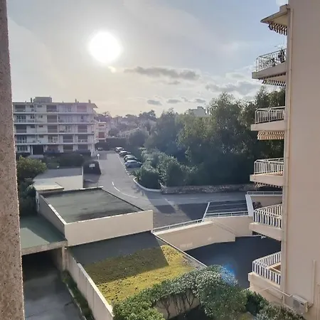 Διαμέρισμα De La Salis *