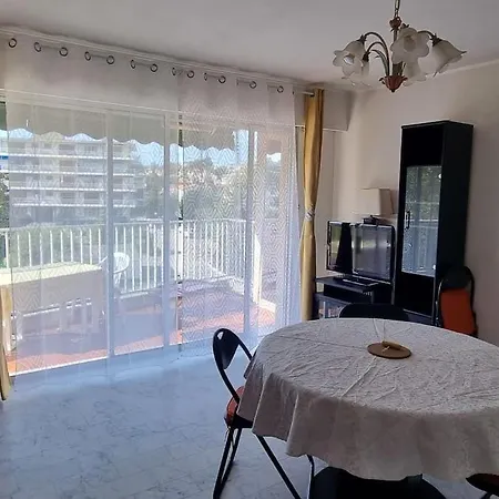 Apartment De La Salis Antibes
