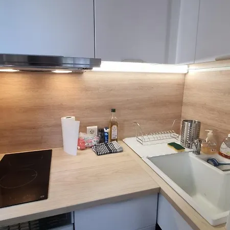 De La Salis Apartment *